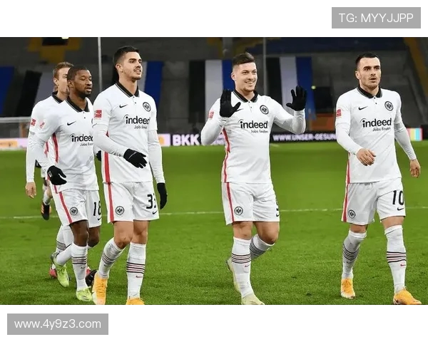 英超俱乐部季前赛精彩纷呈 曼联主场迎佛罗伦萨 热刺巴黎欧超激烈对决